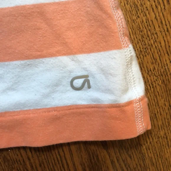 GAP TANKTOP - Picture 3 of 4